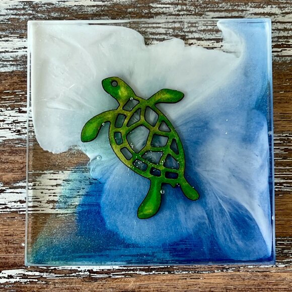 Ocean Animals Ocean Waves Resin Drink Coasters Set of 4 Beach House Dolphin - Picture 5 of 8